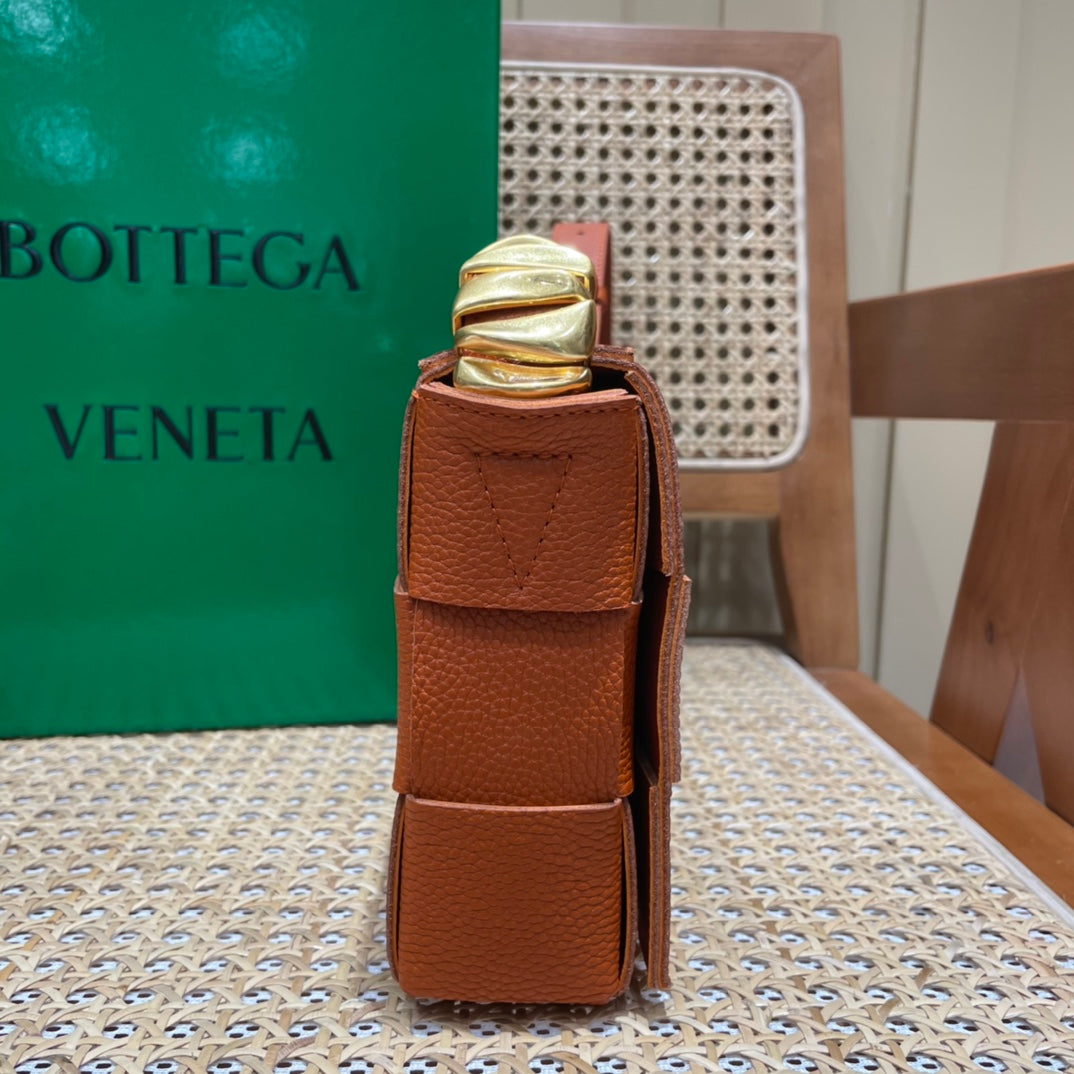 Bolsa Bottega Veneta CASSETTE 23CM BAG