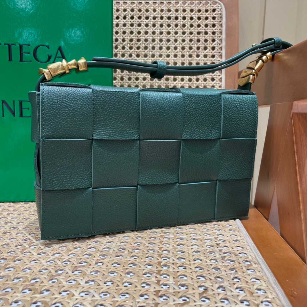 Bolsa Bottega Veneta CASSETTE 23CM BAG