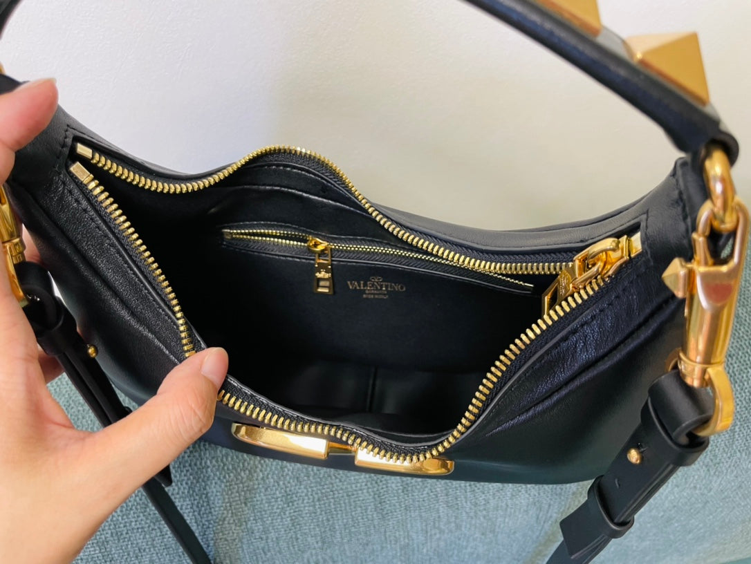 Bolsa Valentino Studsign Hobo