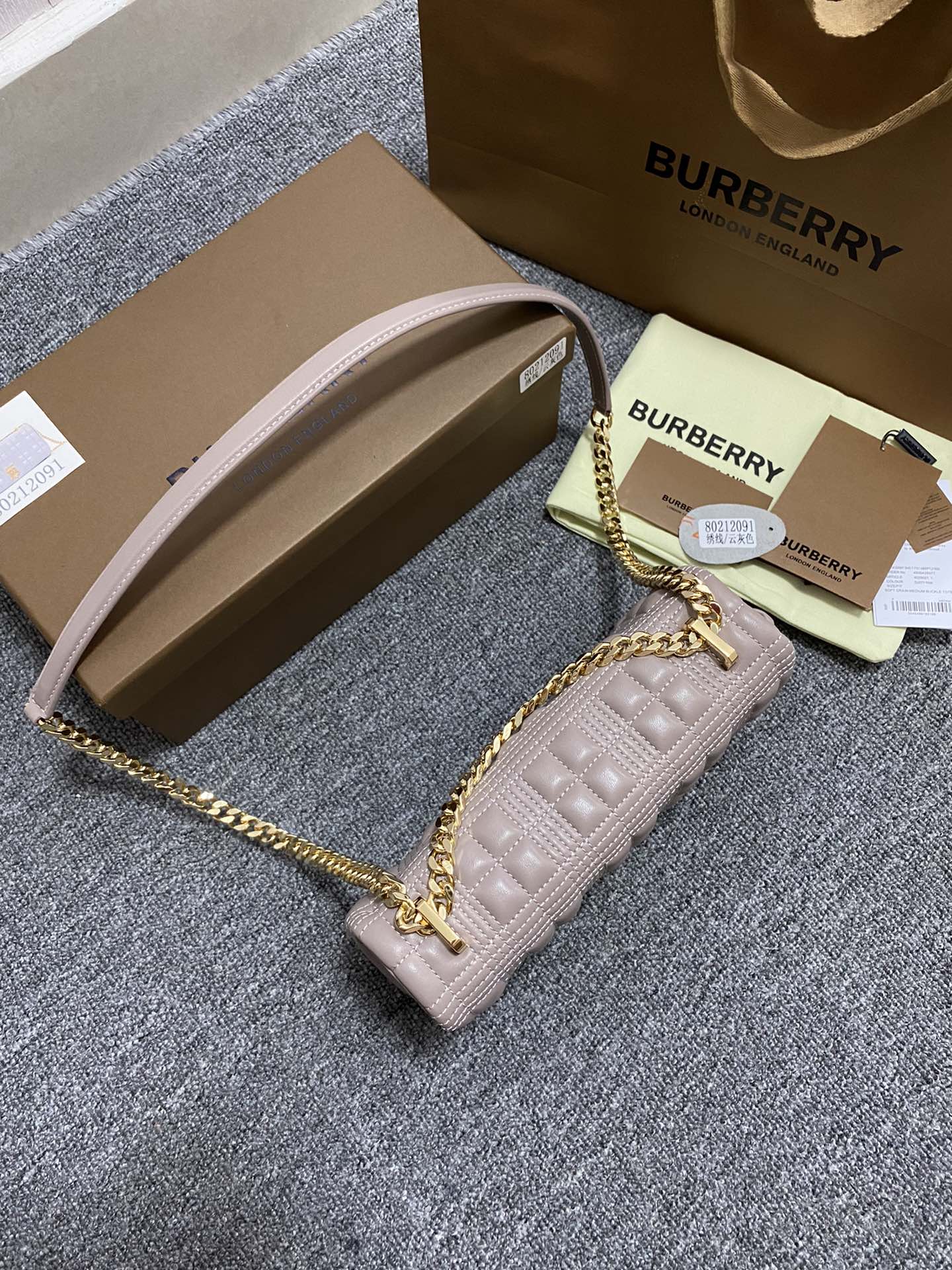 Bolsa Burberry Lola