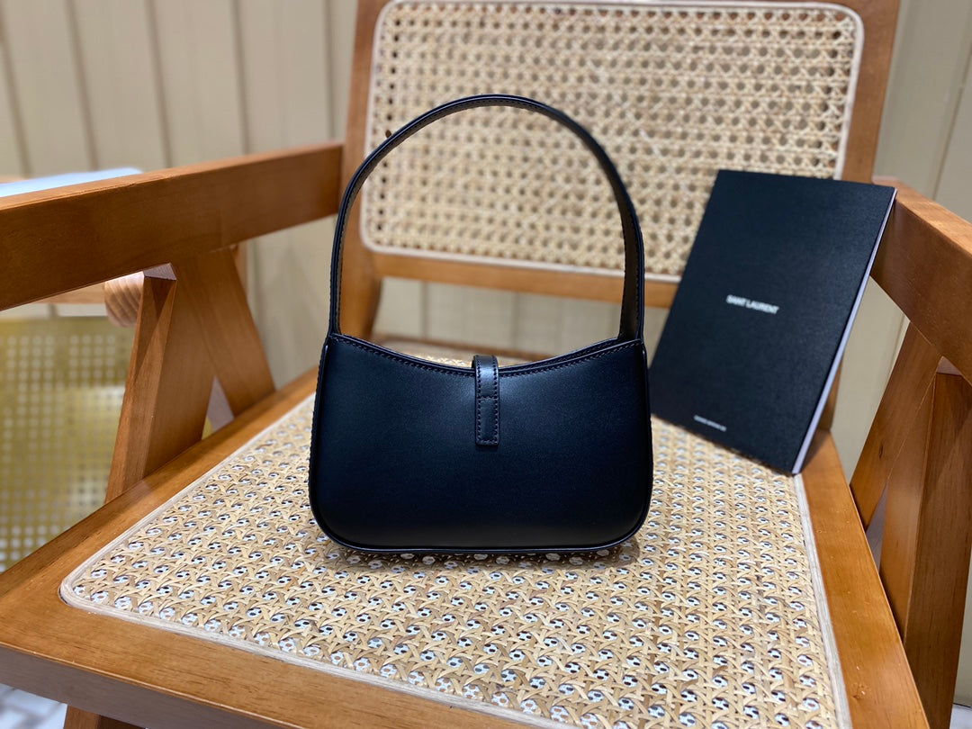 Bolsa YSL 𝑳𝑬 5 𝐀̀ 7 𝐦𝐢𝐧𝐢