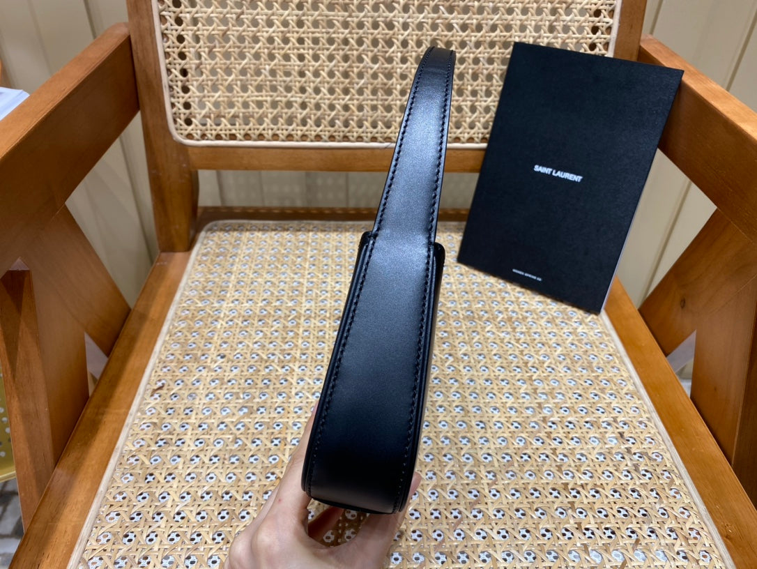 Bolsa YSL 𝑳𝑬 5 𝐀̀ 7 𝐦𝐢𝐧𝐢