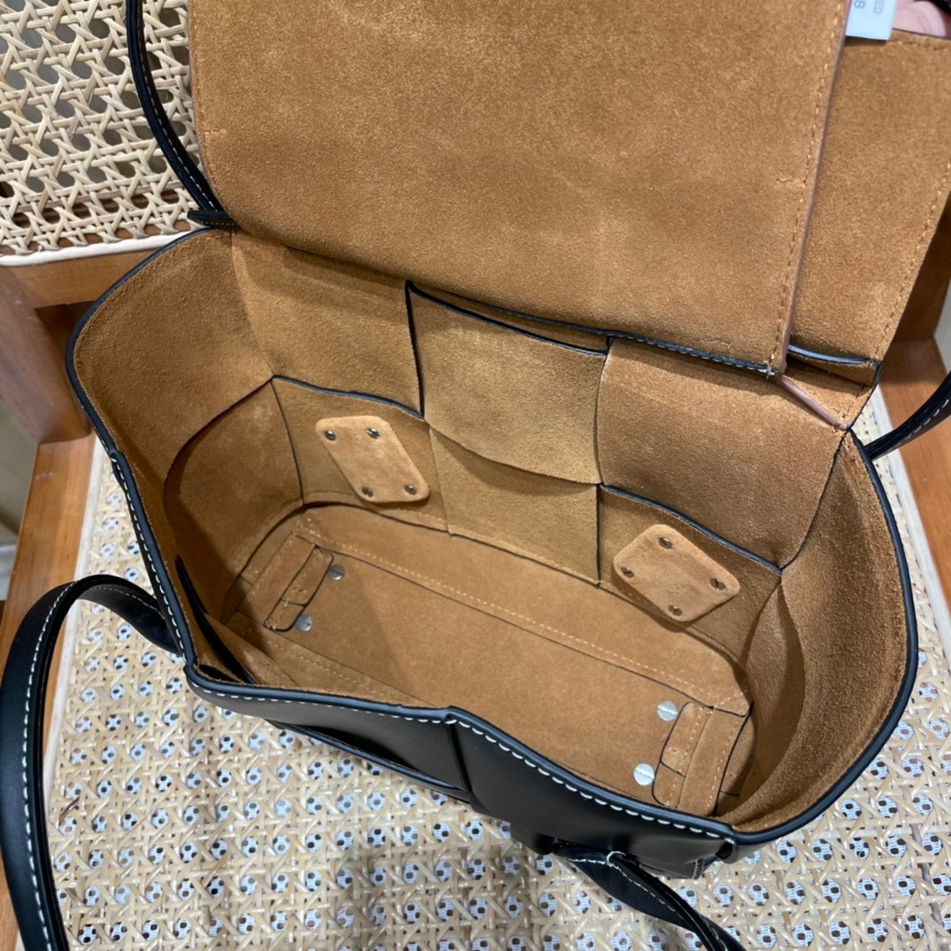 Bolsa Bottega Veneta The Arco 33 BAG