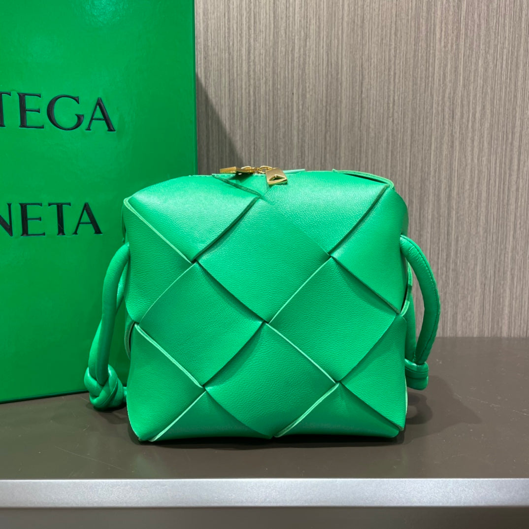Bolsa Bottega Veneta CASSETTE 14CM