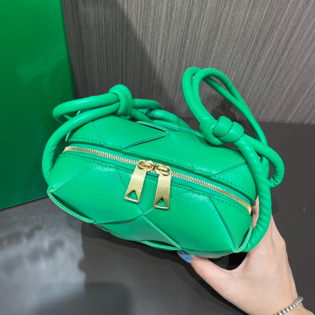 Bolsa Bottega Veneta CASSETTE 14CM