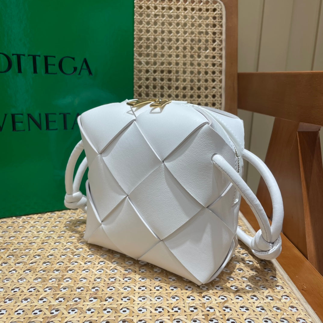 Bolsa Bottega Veneta CASSETTE 14CM