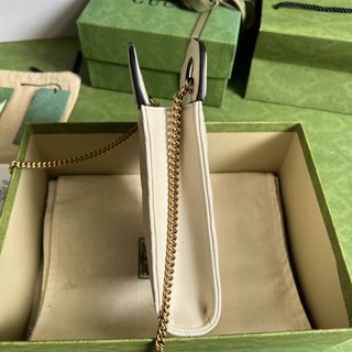 Bolsa Gucci Marmont Top Slip Handle