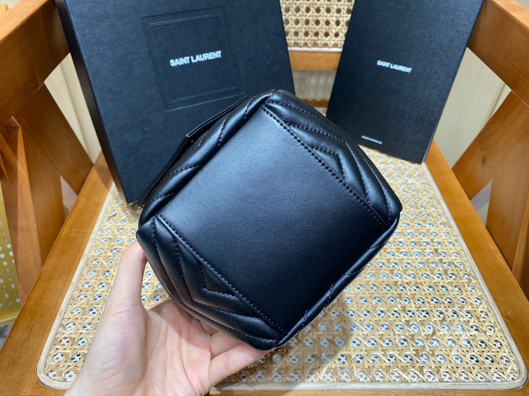 Bolsa YSL 𝐉𝐎𝐄 19CM V
