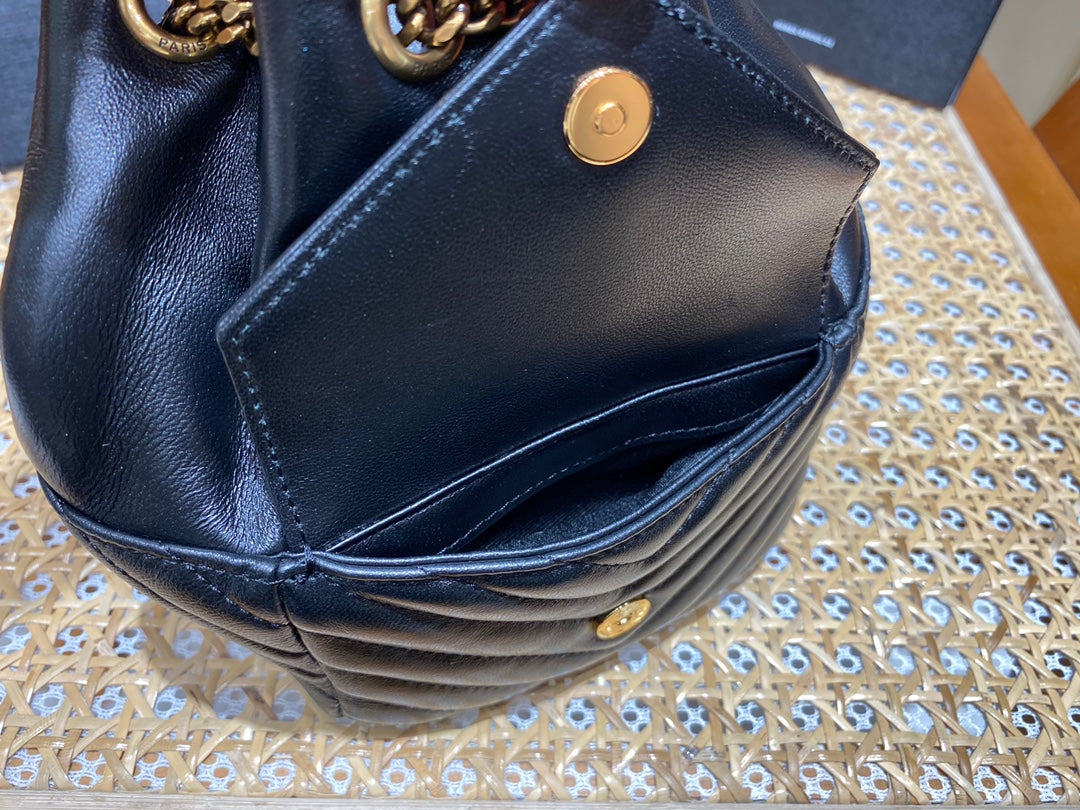 Bolsa YSL 𝐉𝐎𝐄 19CM V