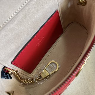 Bolsa Gucci MARMONT MINI TOP HANDLE