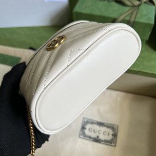Bolsa Gucci MARMONT MINI TOP HANDLE