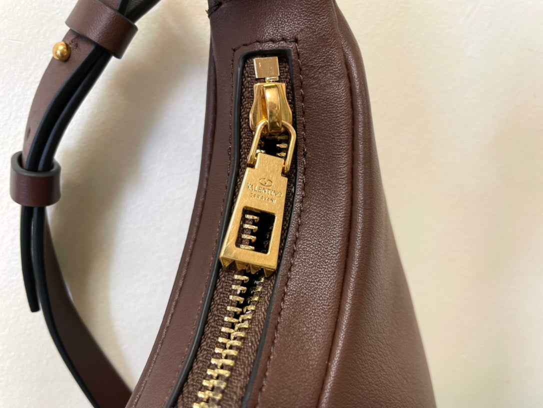Bolsa Valentino Studsign Hobo