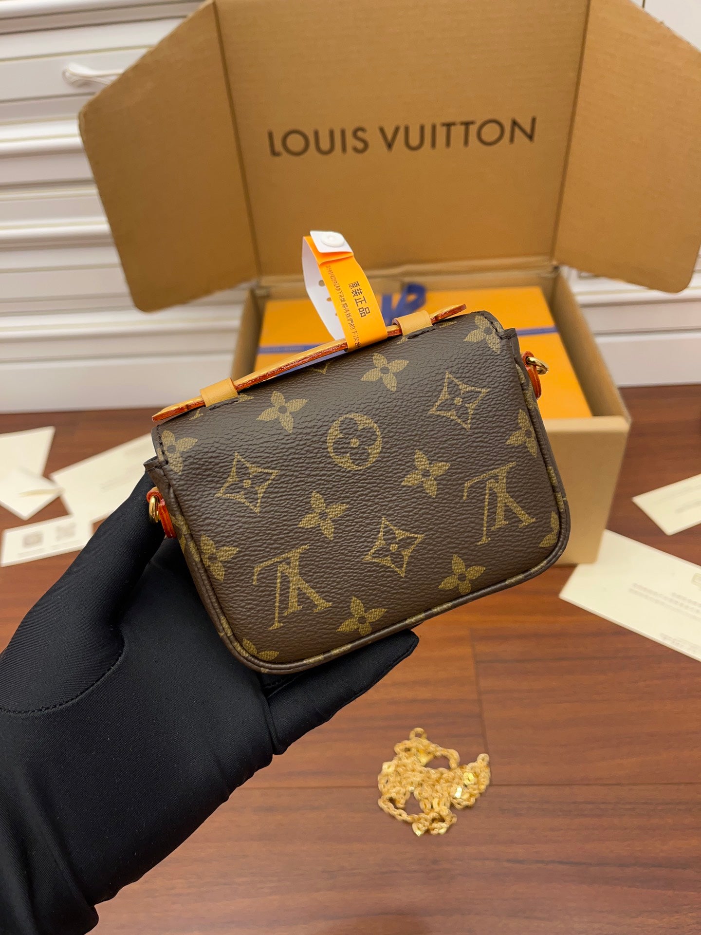 Micro Bolsa Louis Vuitton Métis