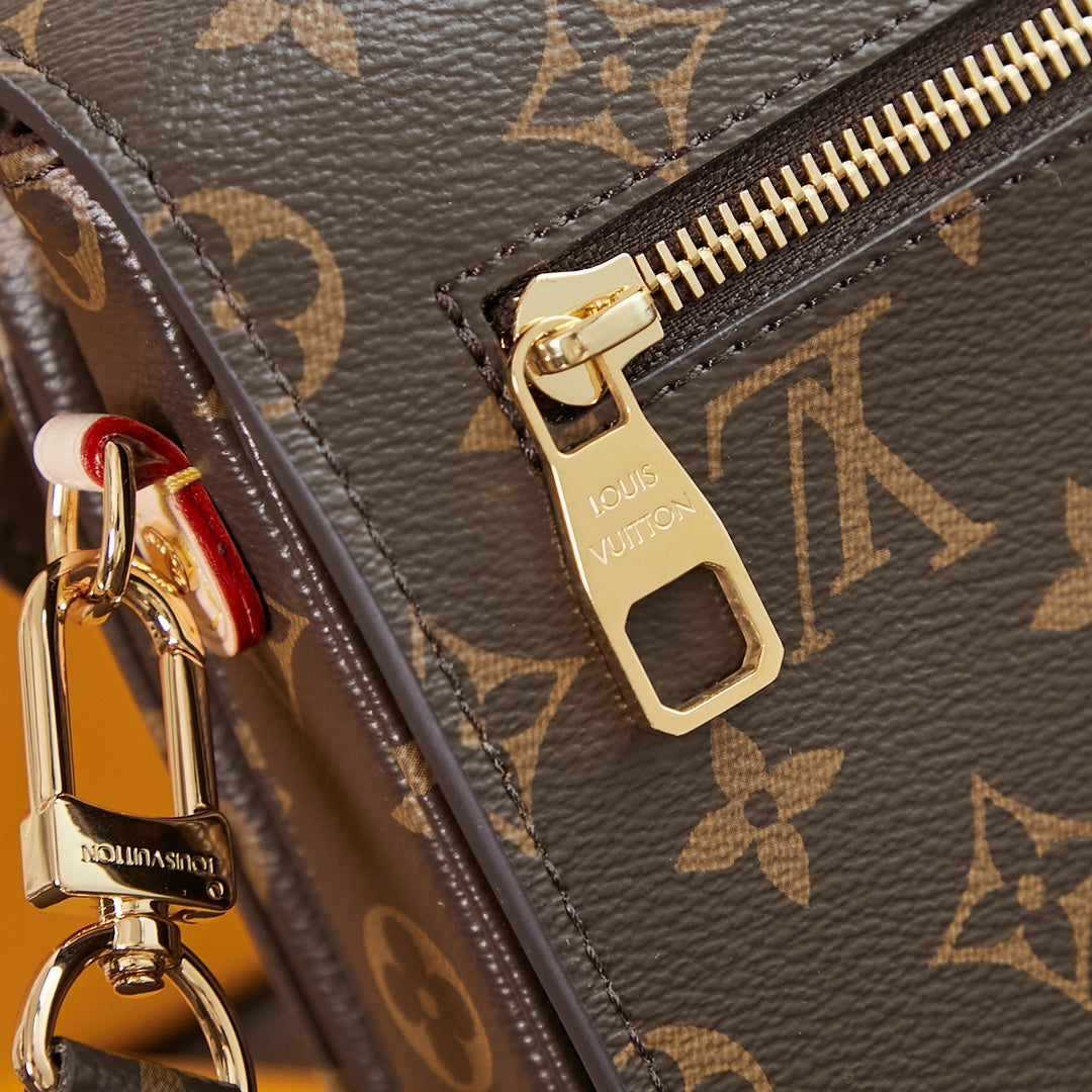 Bolsa Louis Vuitton Métis Monogram