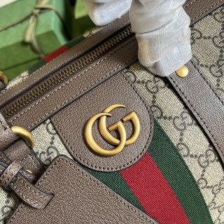 Bolsa Gucci Gucci Savoy medium duffle