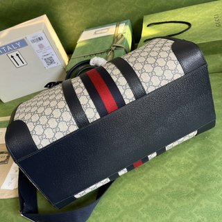 Bolsa Gucci Savoy medium duffle