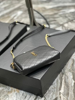 Bolsa  Ysl