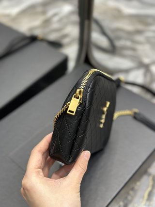 Bolsa  Ysl