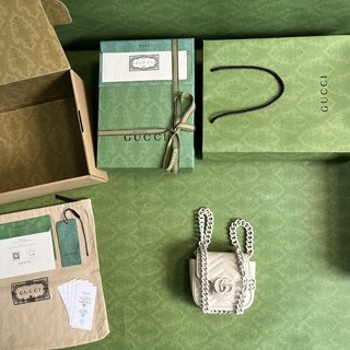 Bolsa Gucci MARMONT MATELASSÉ BELT