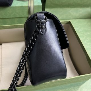 Bolsa Gucci MARMONT MATELASSÉ MINI SHOULDER