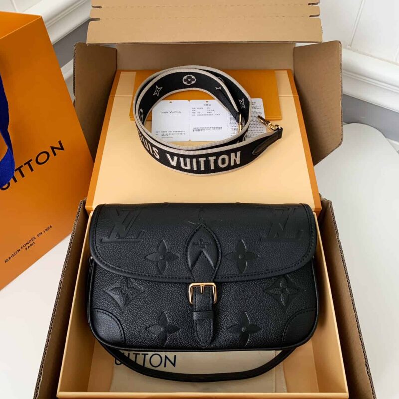 Bolsa Louis Vuitton Diana Noir