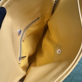 Bolsa Gucci BLONDIE MEDIUM TOTE