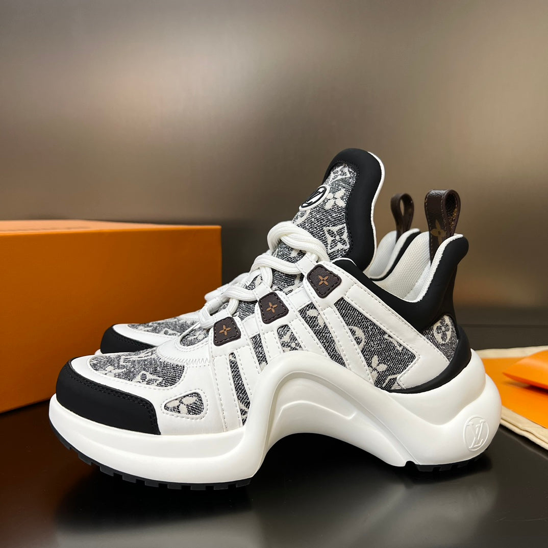 Tênis Louis Vuitton