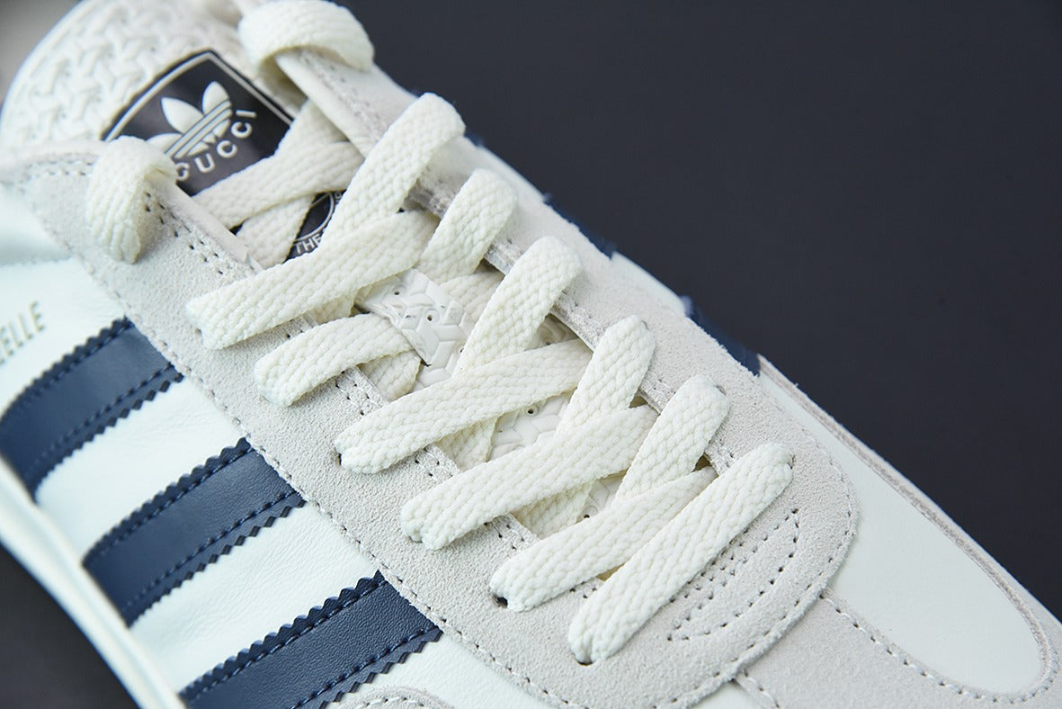 Tênis Gucci x Adidas Originals Gazelle