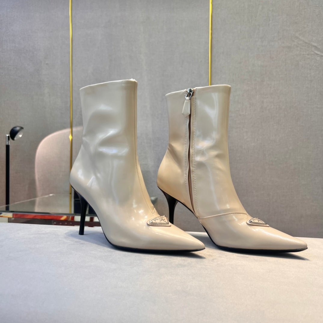 Bota Prada