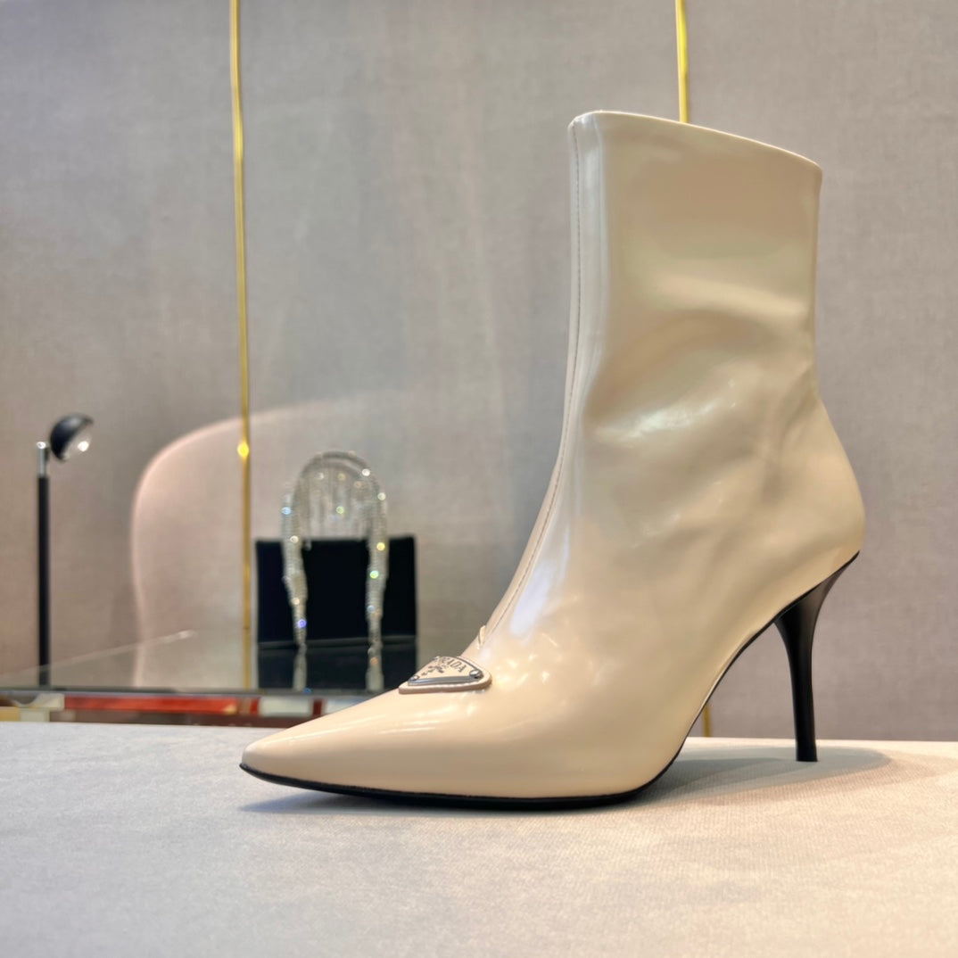 Bota Prada