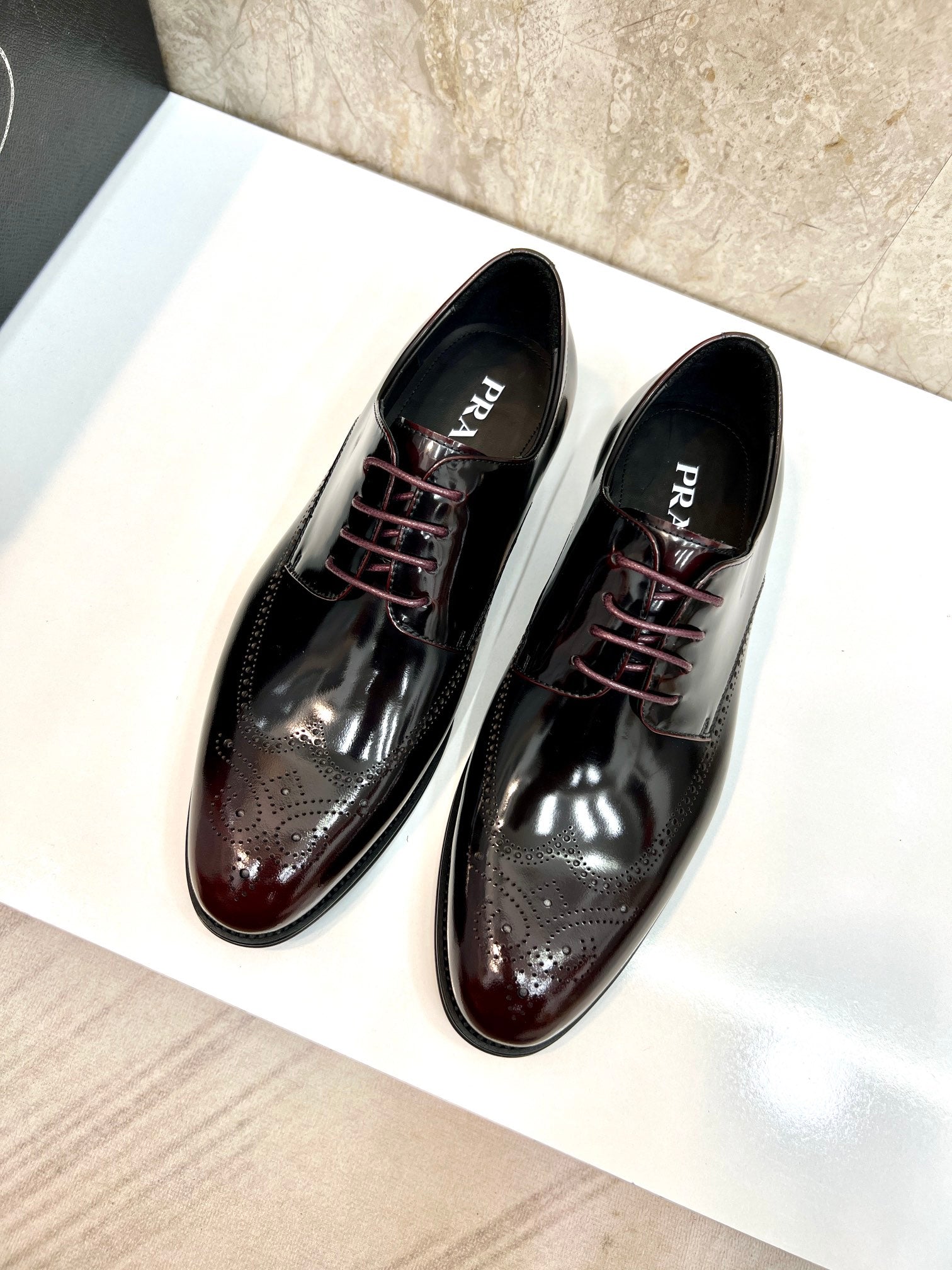 Sapato social Prada