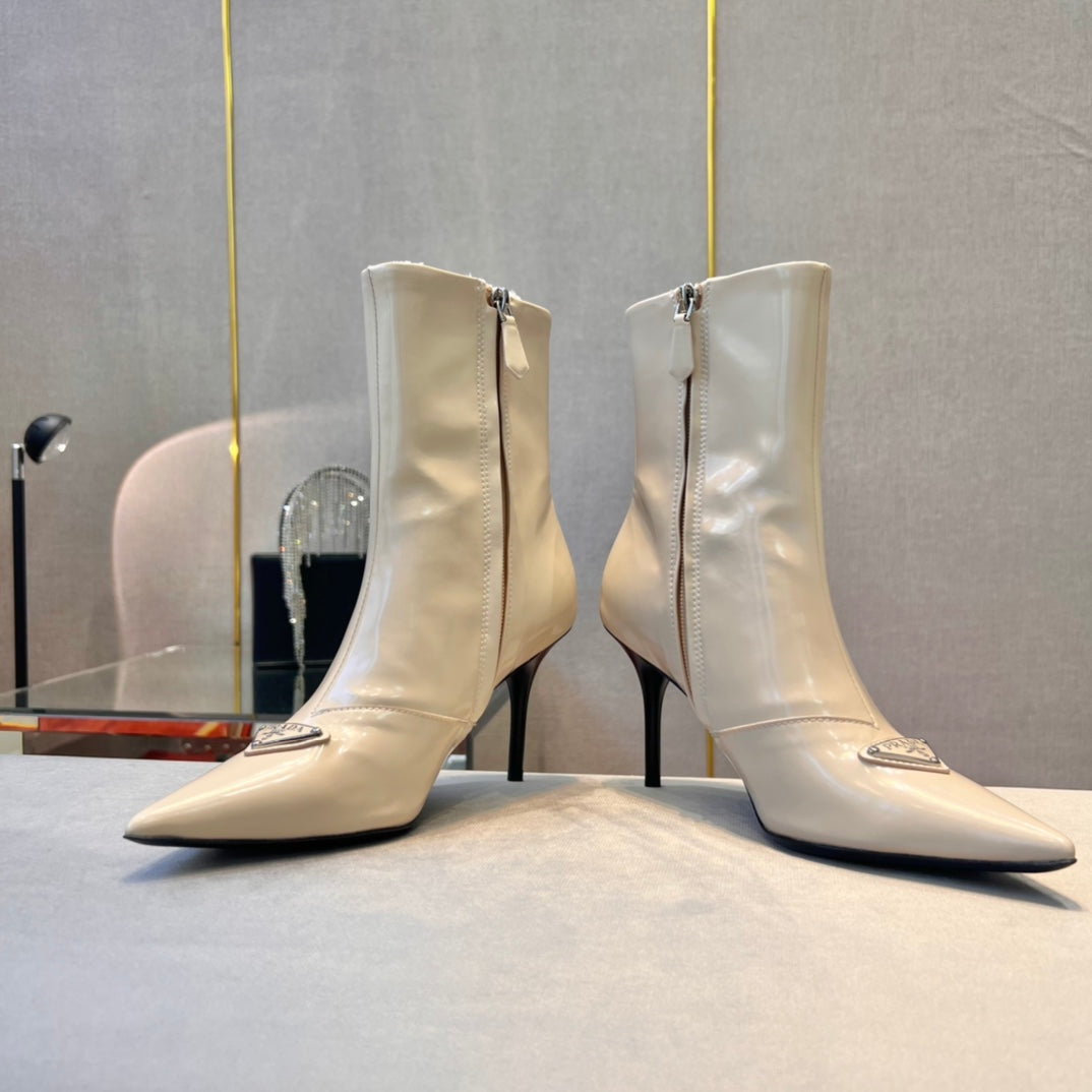 Bota Prada