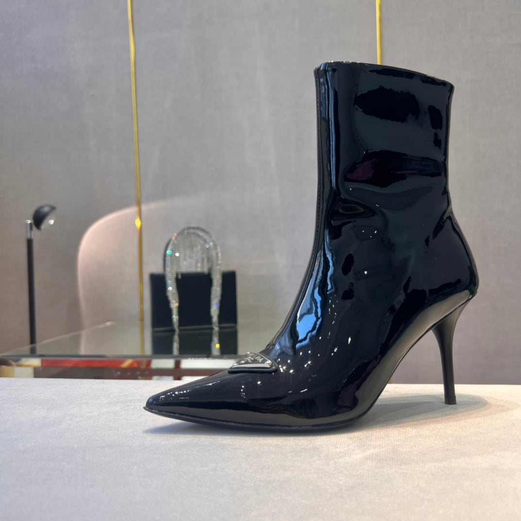 Bota Prada