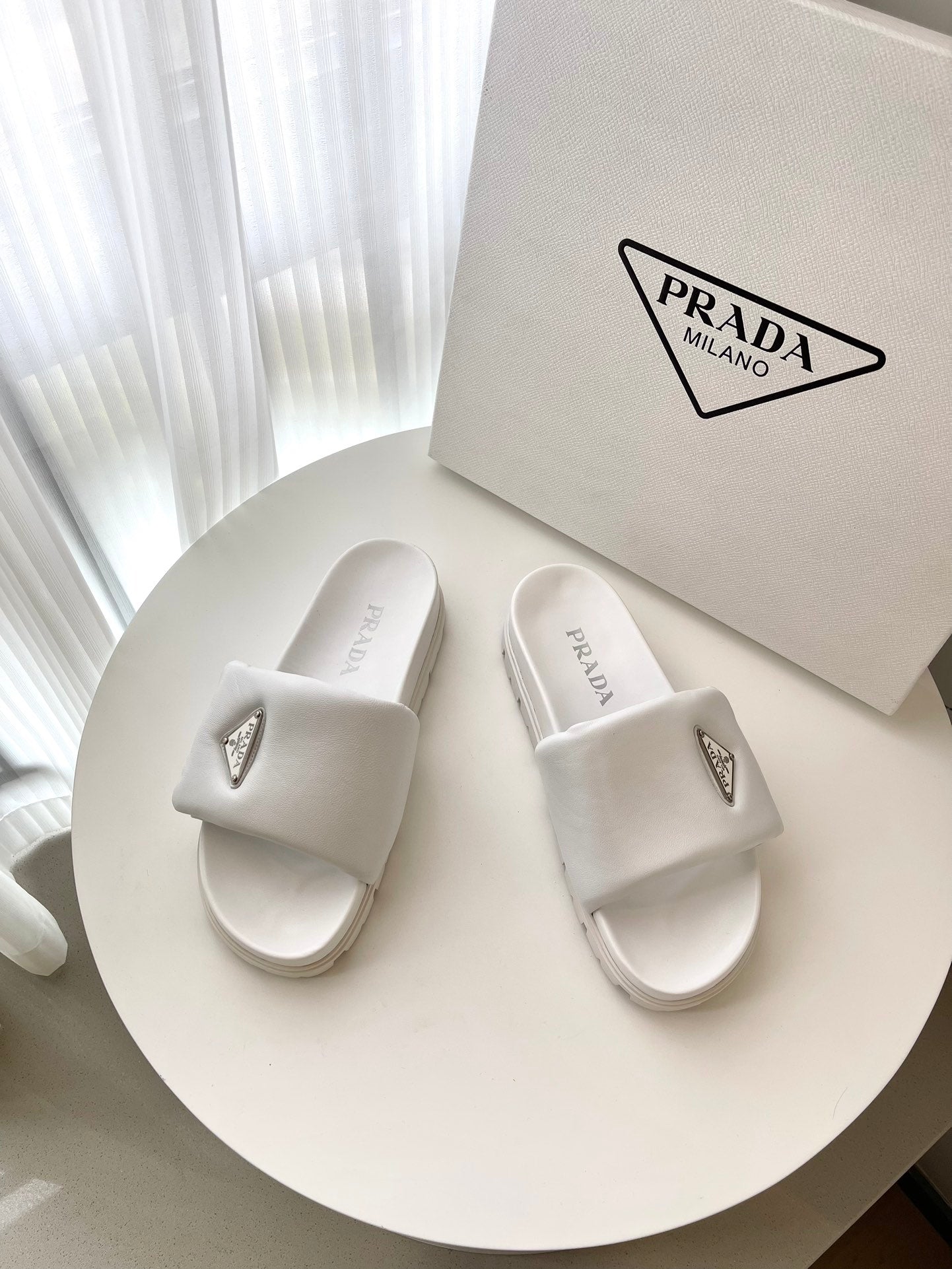 Chinelo Prada 2023