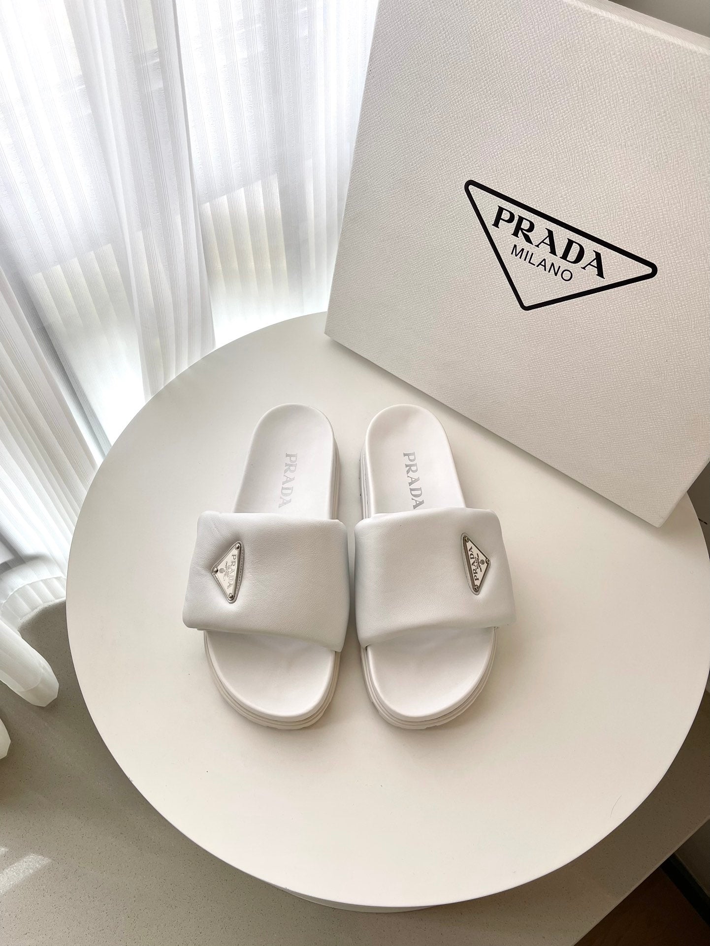 Chinelo Prada 2023