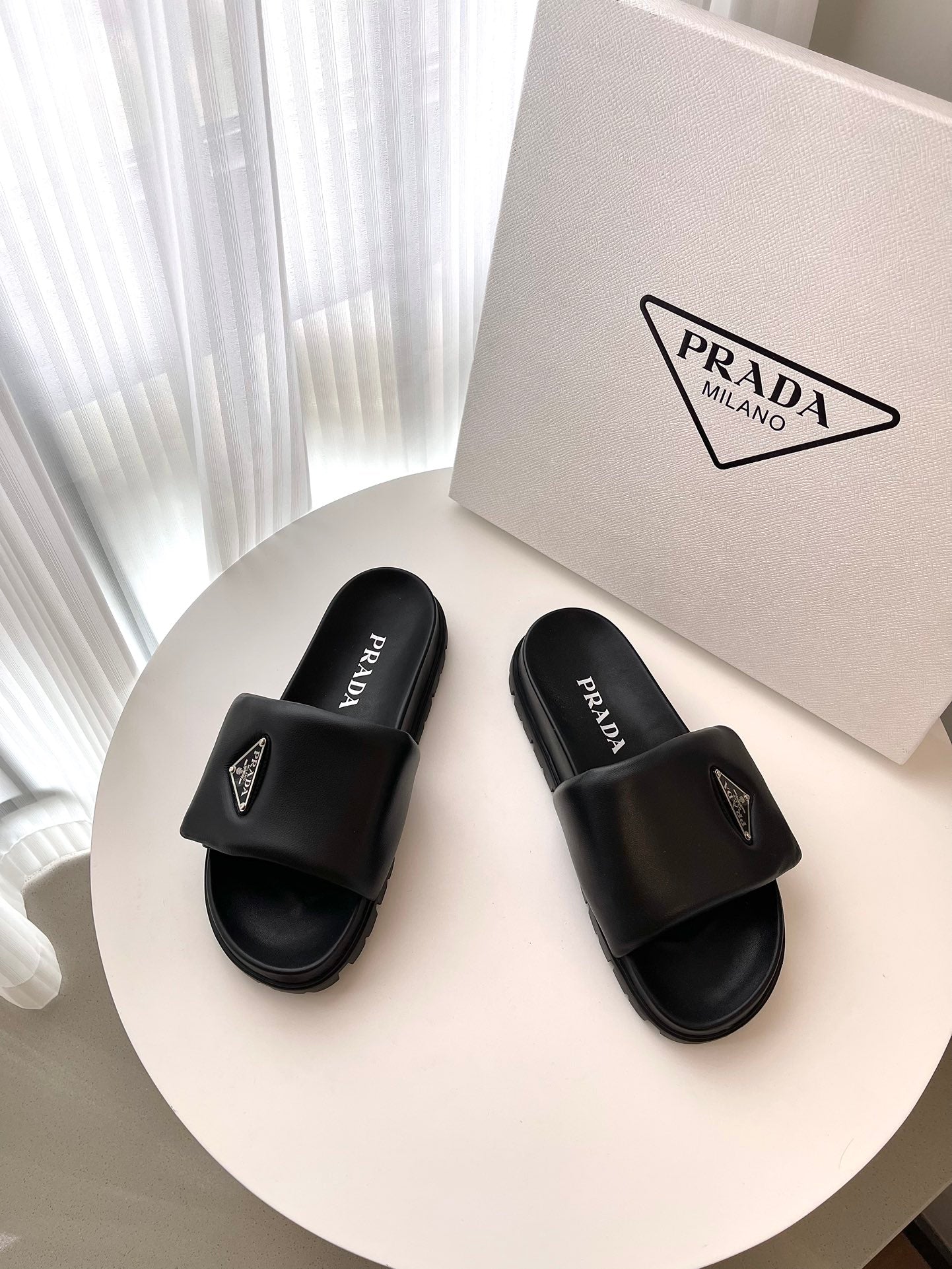 Chinelo Prada 2023
