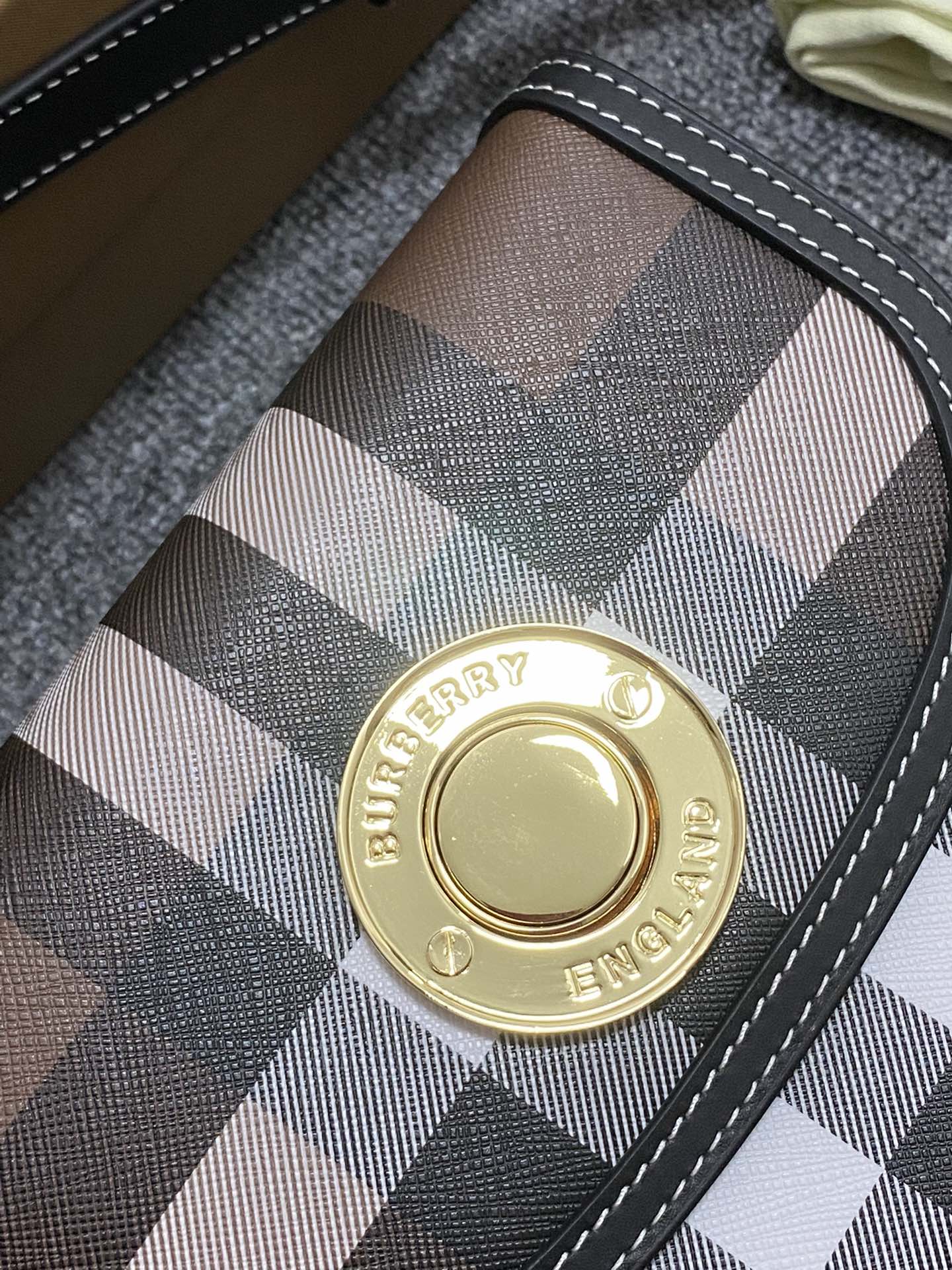 Bolsa Burberry