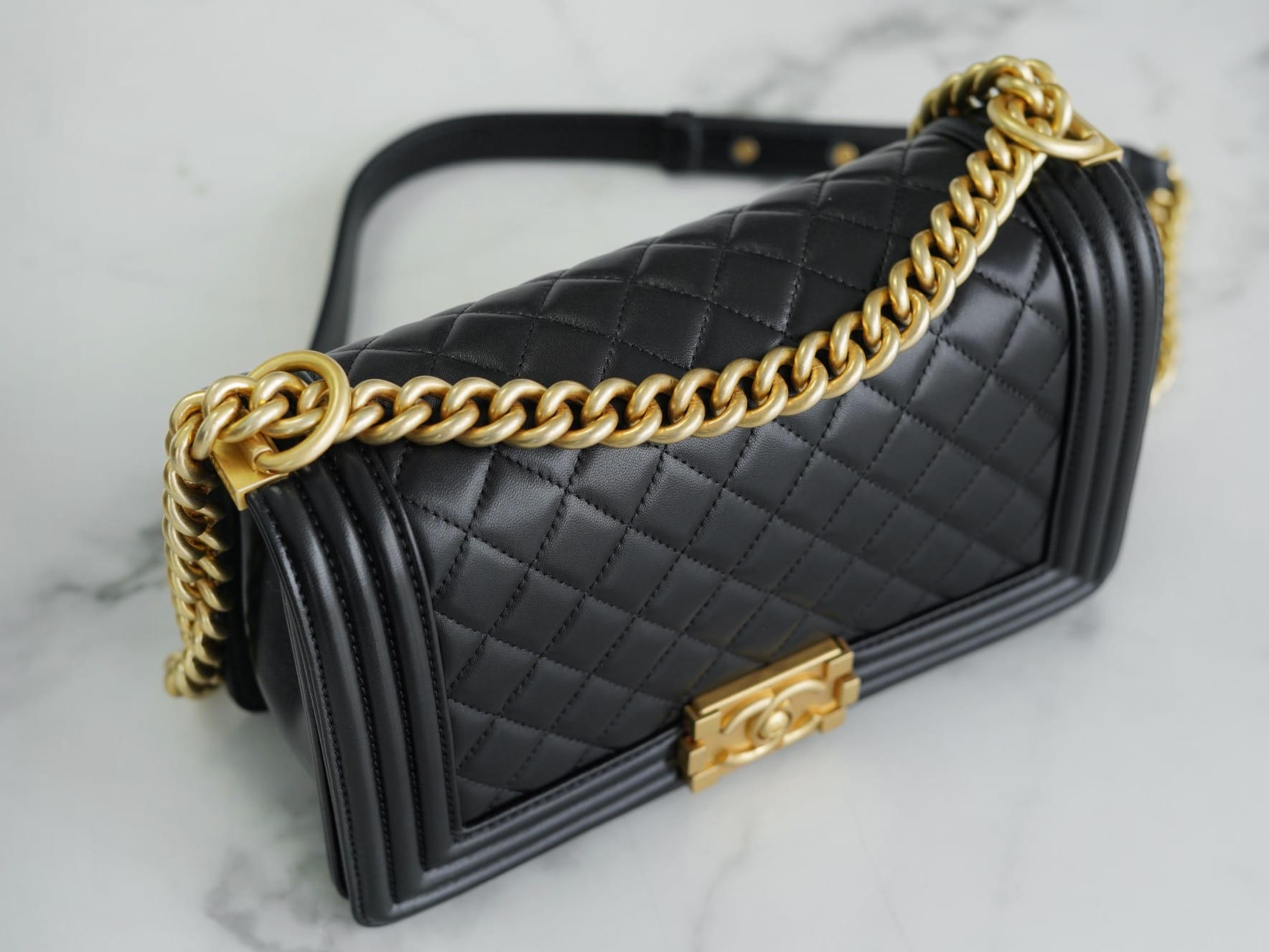 Bolsa CHANEL LEBOY25