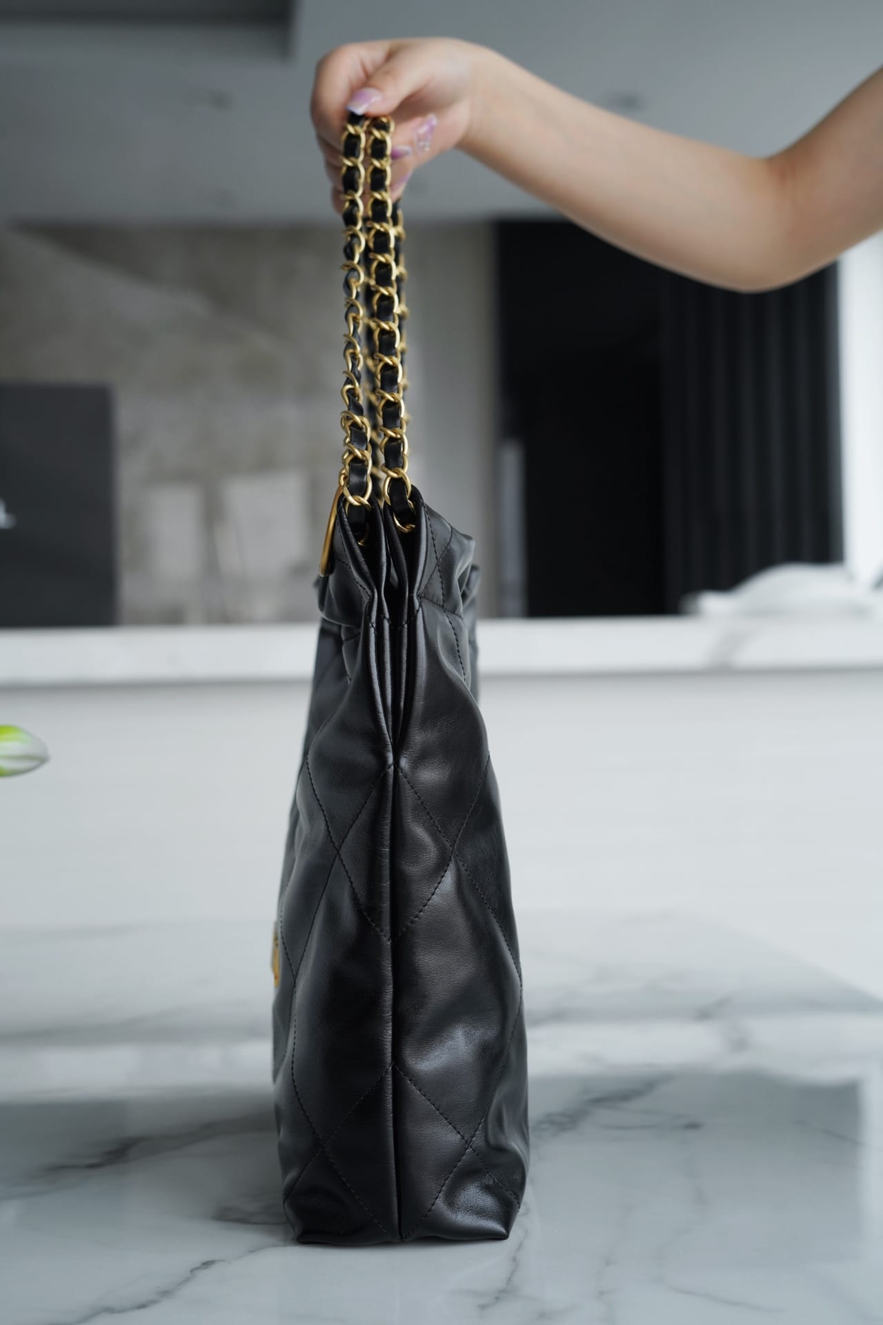 Bolsa CHANEL 22