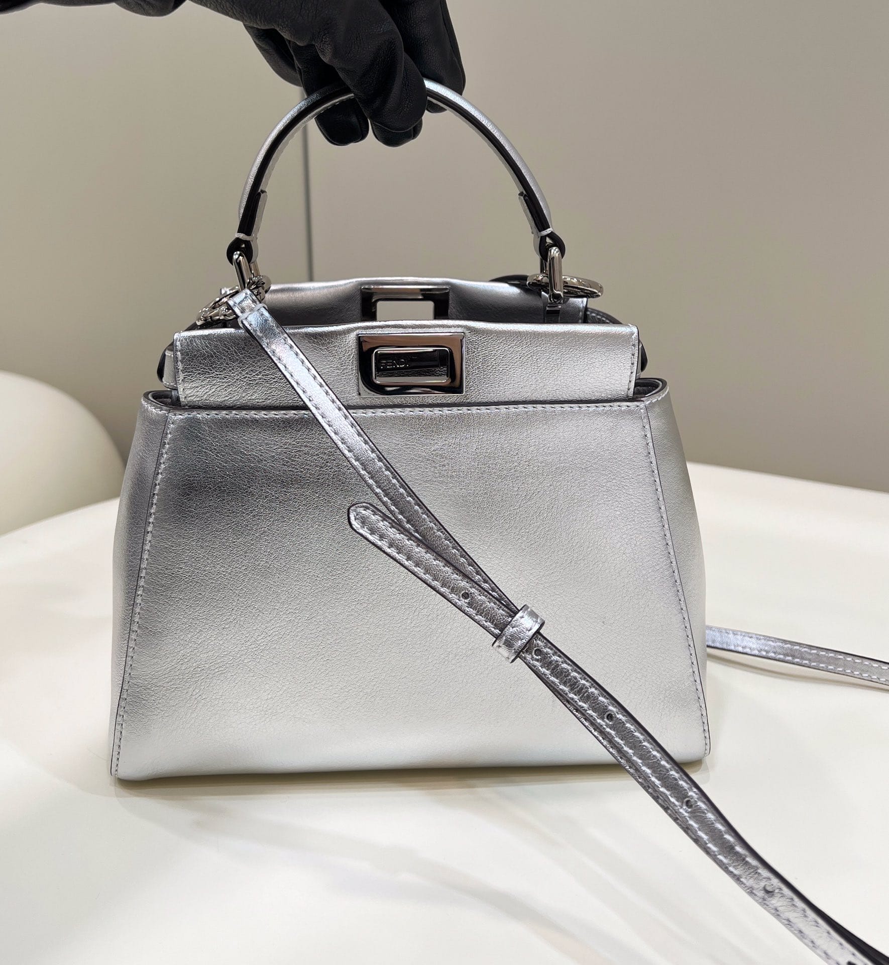 Bolsa FENDI peekaboo