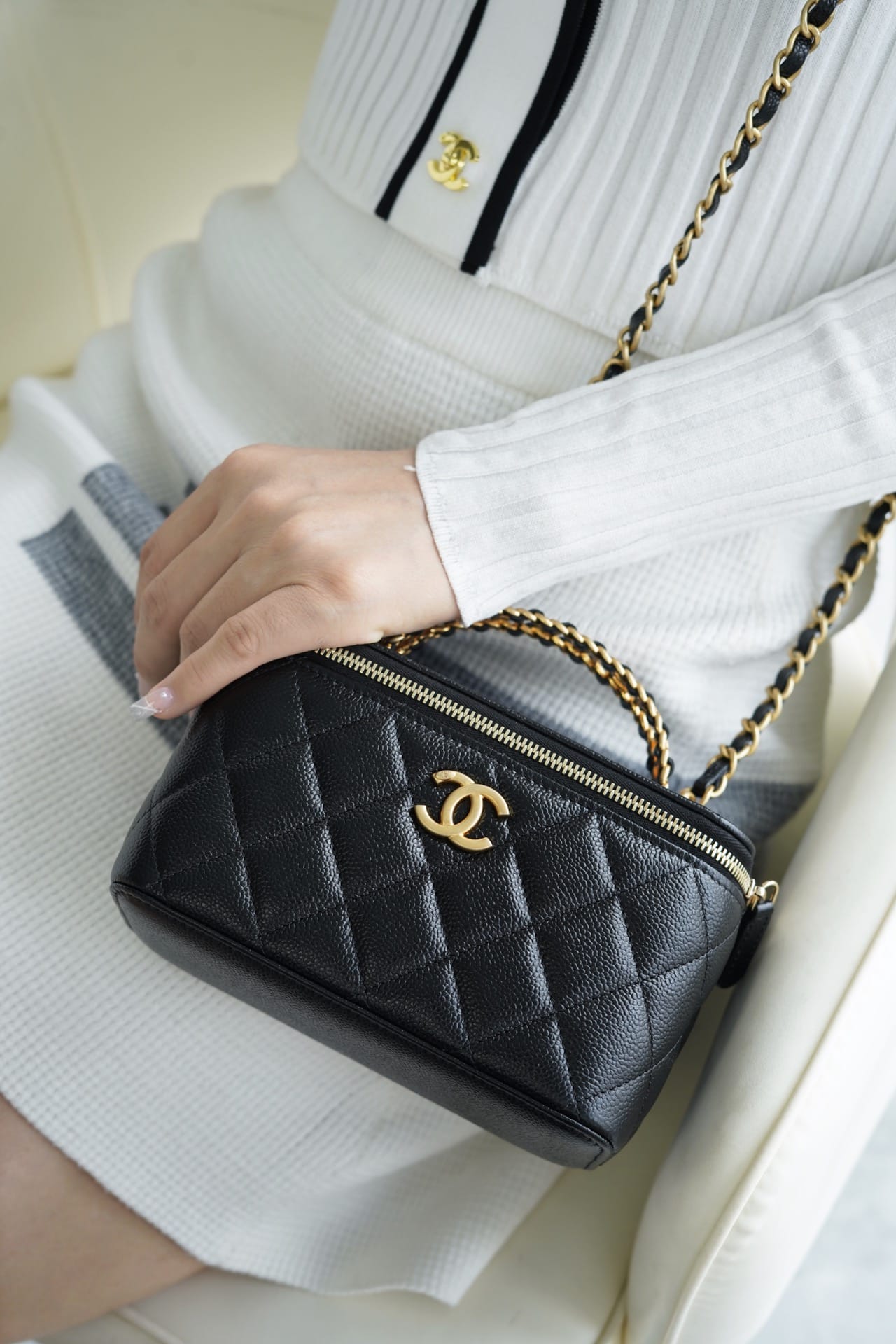Bolsa CHANEL 22S