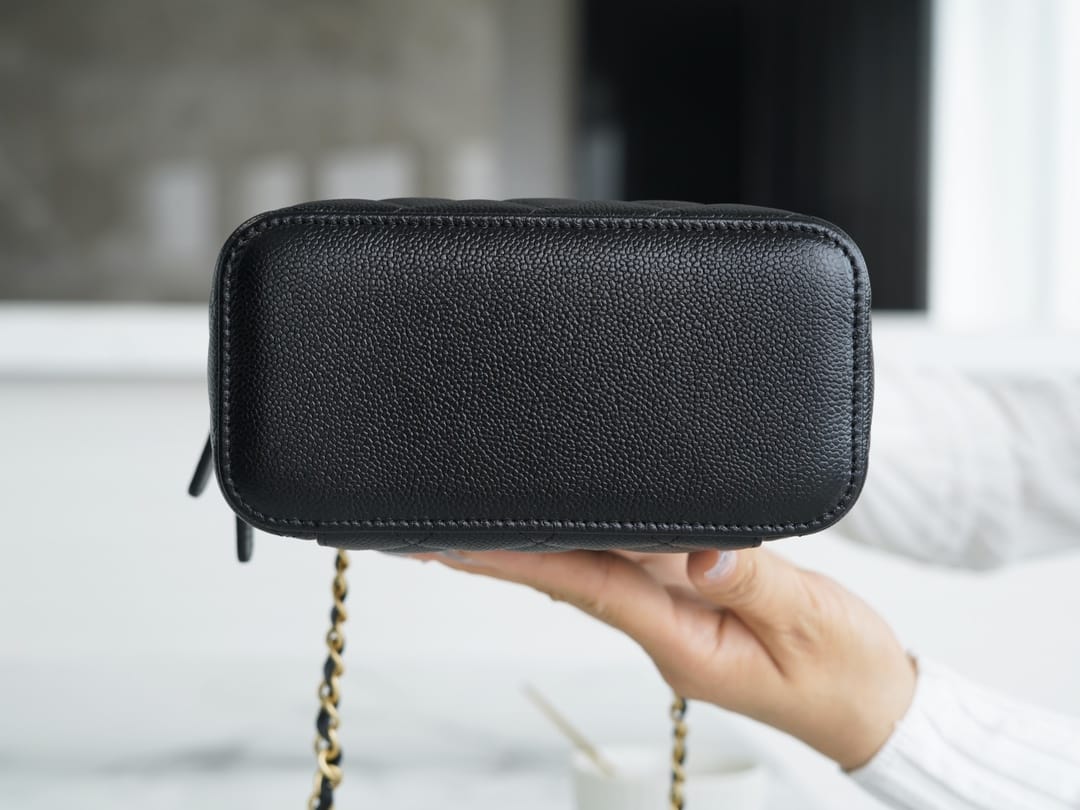 Bolsa CHANEL 22S