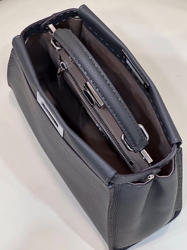 Bolsa FENDI peekaboo