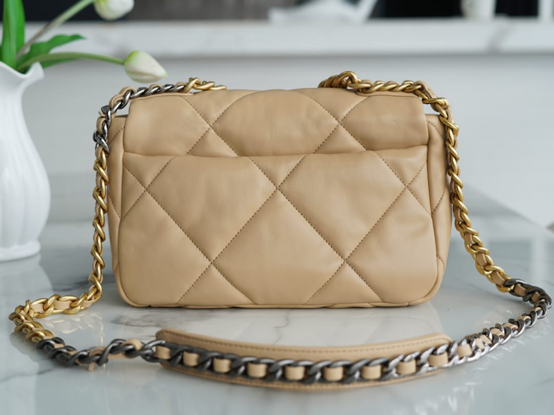 Bolsa CHANEL 26CM 19BAG