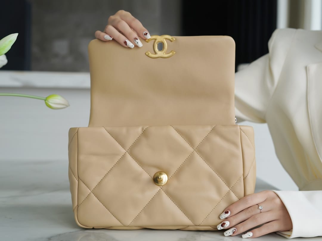 Bolsa CHANEL 26CM 19BAG