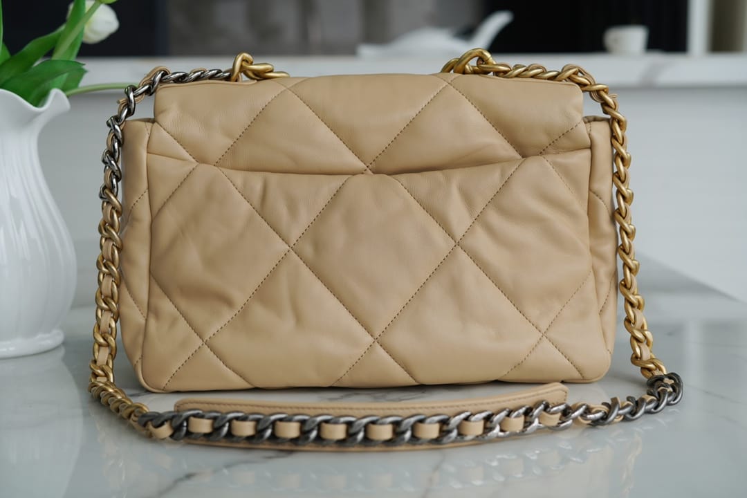 Bolsa CHANEL 30CM 19BAG