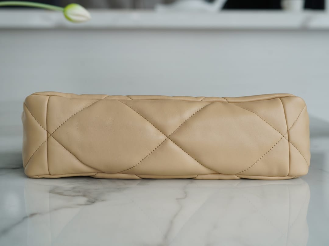 Bolsa CHANEL 30CM 19BAG