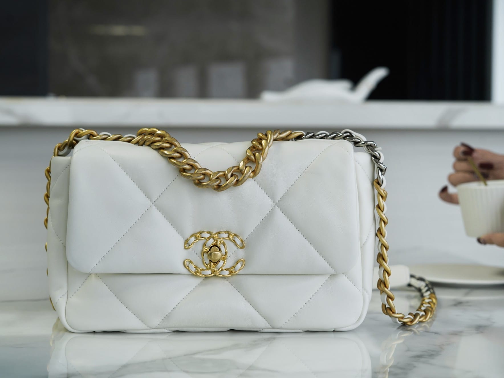 Bolsa CHANEL 26CM 19BAG