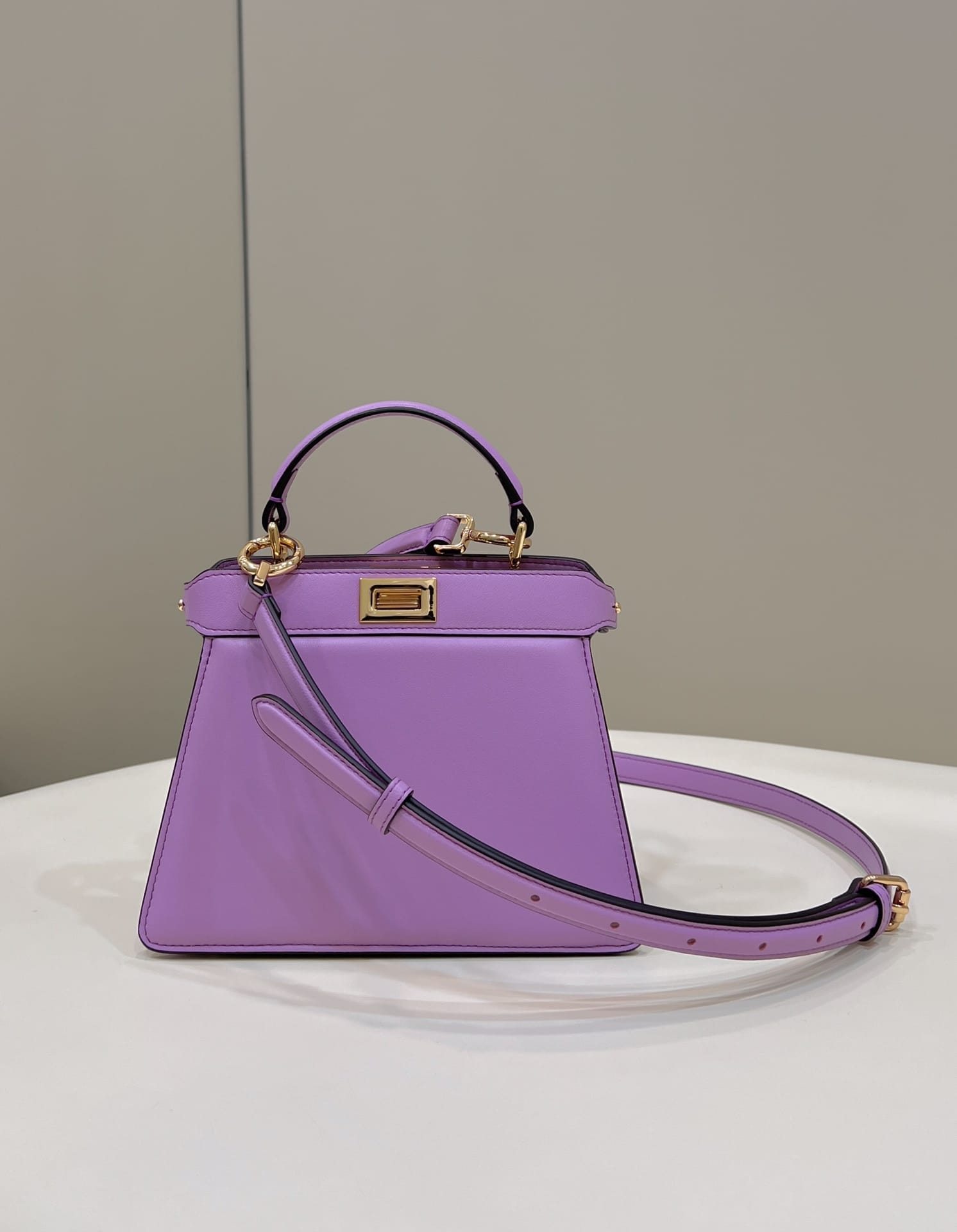 Bolsa FENDI peekaboo