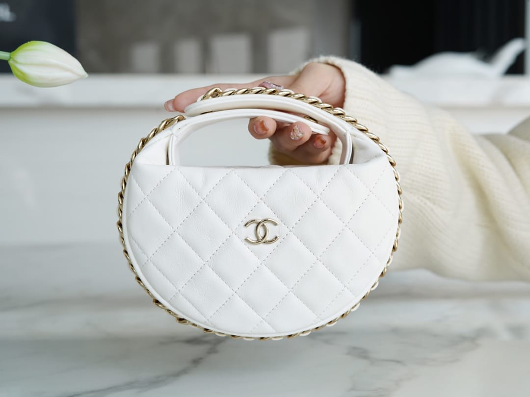 Bolsa CHANEL 23C